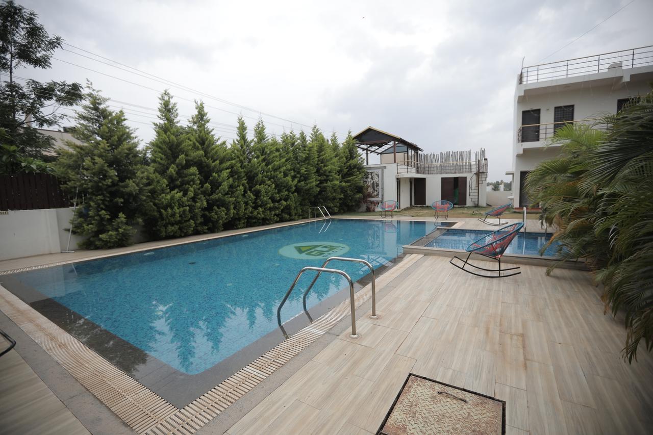 Golds Club & Resort Bayappanhalli Exterior photo